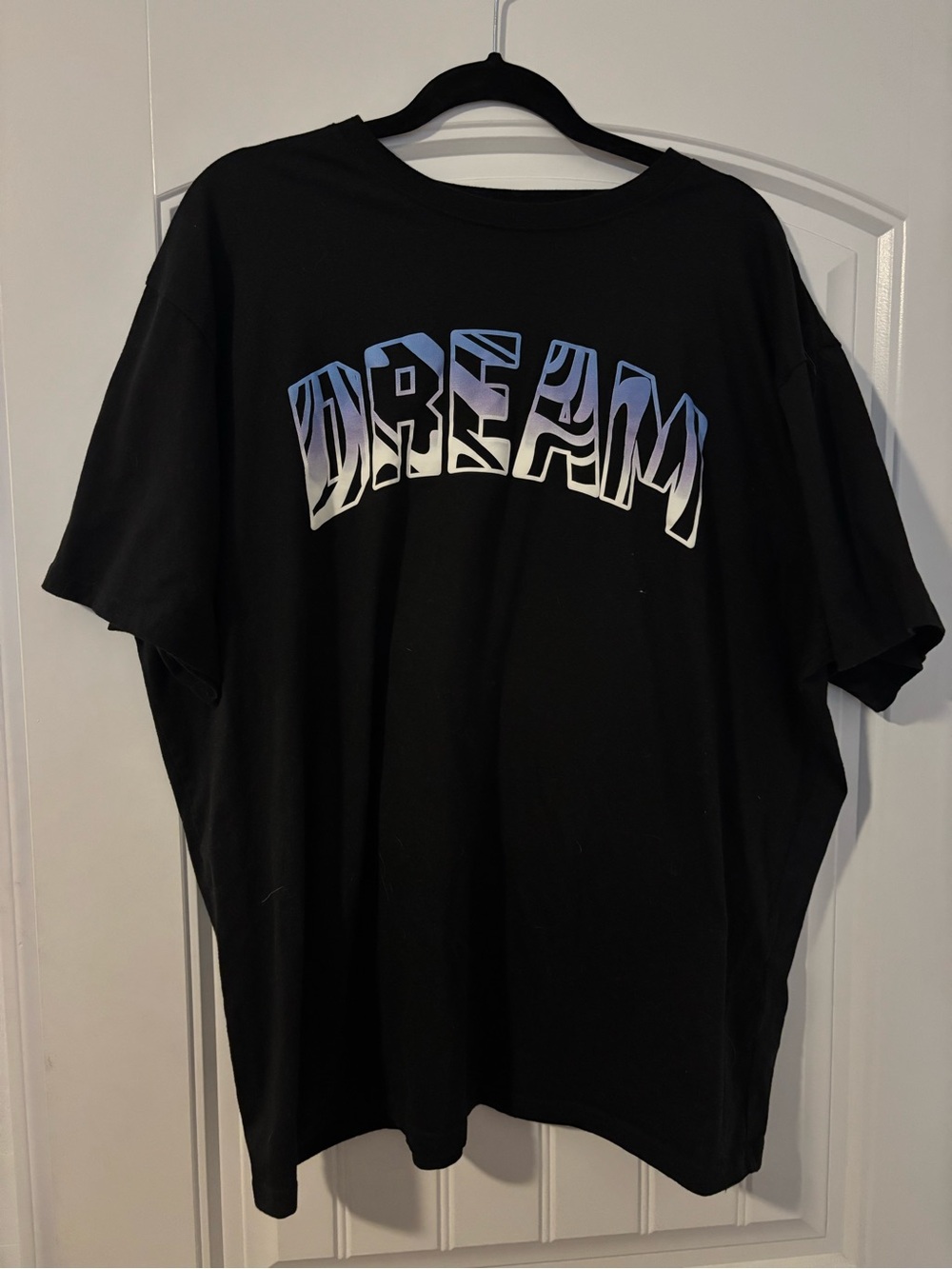 Forever 21 Black Tee with Blue-to-White 'DREAM' Graphic